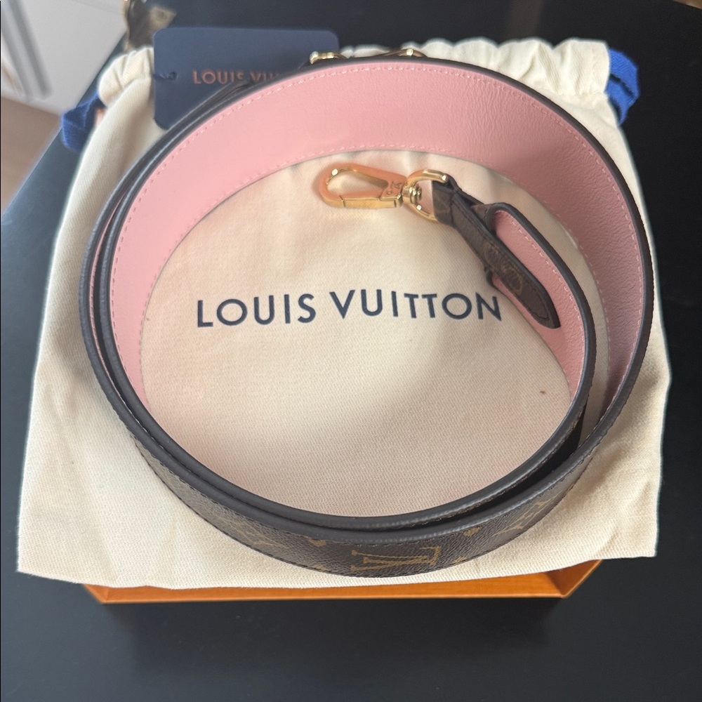 Louis Vuitton Bandoulier Monogram Designer Shoulder Strap Rose Ballerine - Picture 2 of 7